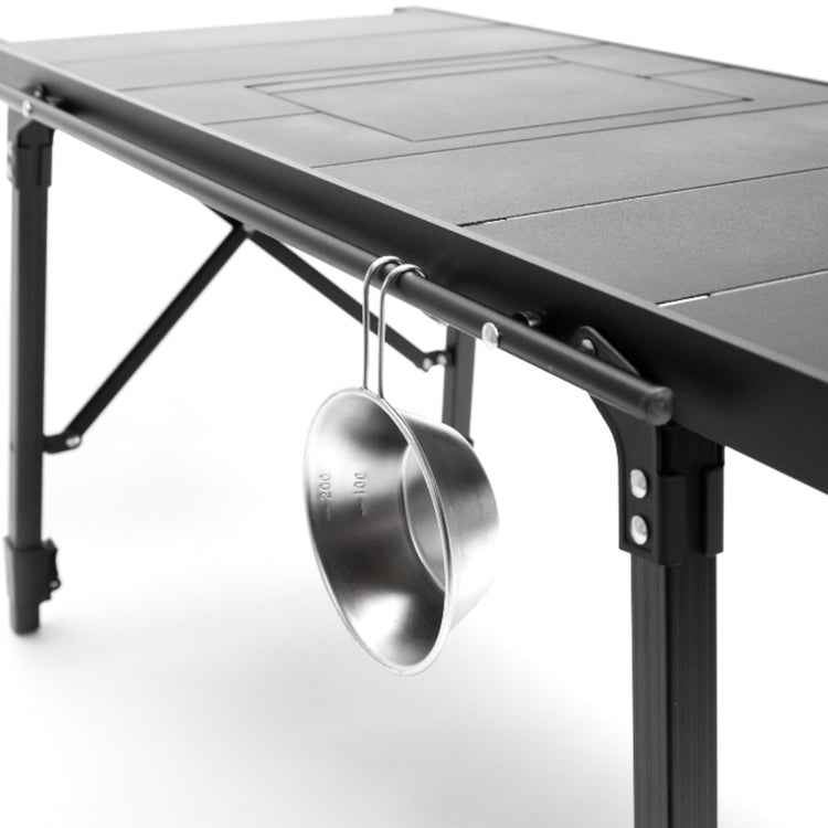 ヴァーサテーブル / Versa Table