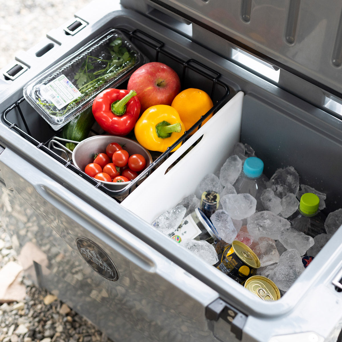 アイスロッククーラー 60QT ローラー / ICE ROCK cooler 60QT Roller